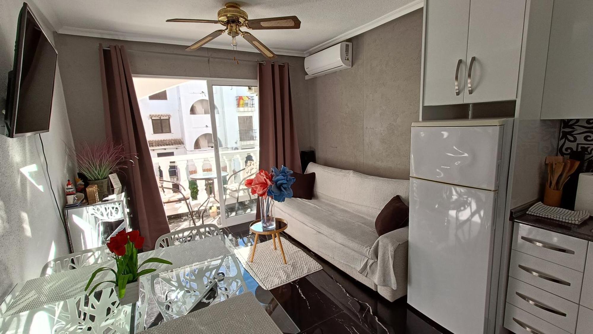 Apartamento Inez ตอร์เรเวียคา ภายนอก รูปภาพ