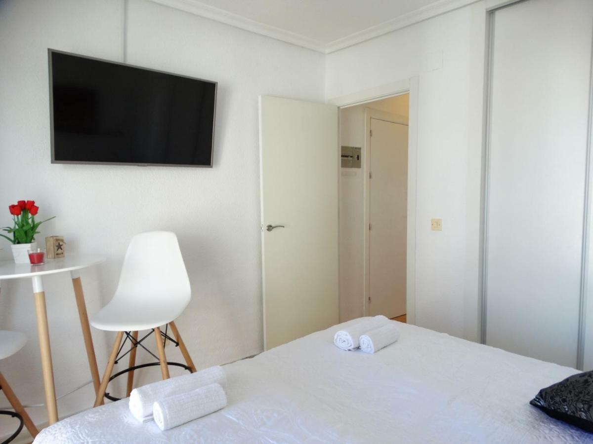 Apartamento Inez ตอร์เรเวียคา ภายนอก รูปภาพ